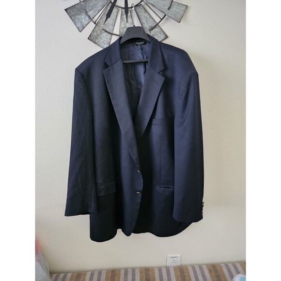 jos A Bank Men's Navy Formal Blazer, Pure Wool, Brass Buttons, EUC Size 52L. - Picture 3 of 11